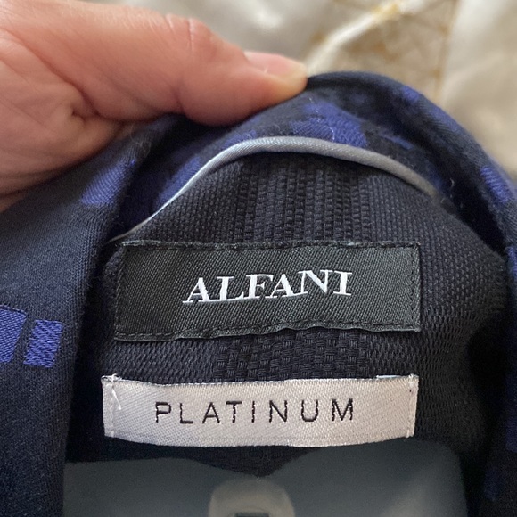 Alfani Platinum 💯 cotton  Men Buttoned Down Shirt - Picture 5 of 5